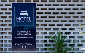 Motel On Becker